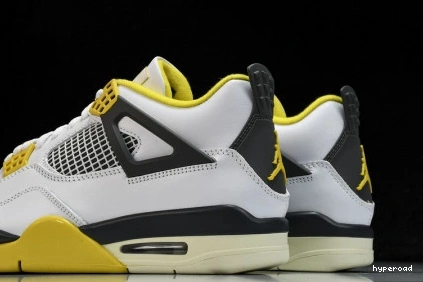 Hyperoad Air “VividSulfur” WMNS Jordan 4 0831